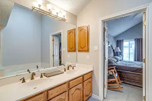 1307 Oriental Ave, Arlington, TX 76011 - Photo 24