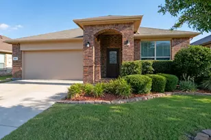 809 Key Deer Dr, Fort Worth, TX 76028 - Photo 2