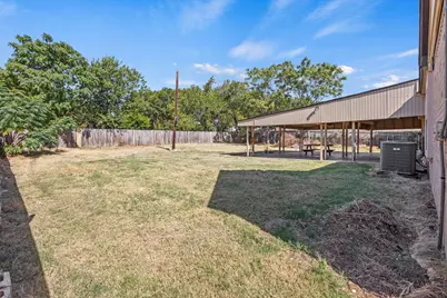620 Oakwood Lane, Arlington, TX 76012 - Photo 28