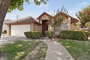 5932 Wind Drift Trail, Arlington, TX 76017 - Photo 2