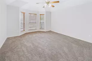 8113 Evening Star Dr, Rowlett, TX 75089 - Photo 12