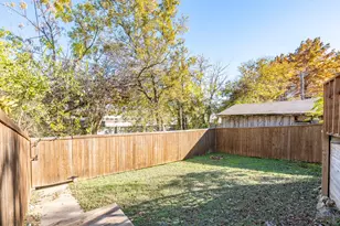 7356 Walling Ln, Dallas, TX 75231 - Photo 32