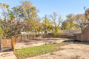 7356 Walling Ln, Dallas, TX 75231 - Photo 36