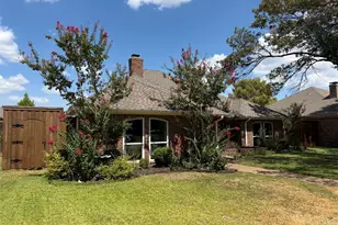 1517 Aylesbury Ln, Plano, TX 75075 - Photo 1