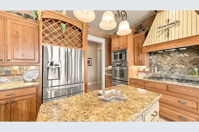 11918 Riek Road, Krum, TX 76249 - Photo 16