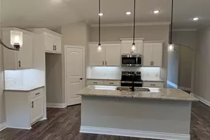 1305 Brad Kellar Dr, Greenville, TX 75402 - Photo 8