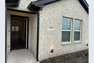 1305 Brad Kellar Drive, Greenville, TX 75402 - Photo 4