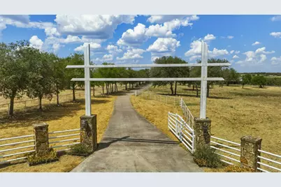 11918 Riek Road #!, Krum, TX 76249 - Photo 6