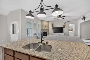 1309 Mesa Crest Dr, Fort Worth, TX 76052 - Photo 16