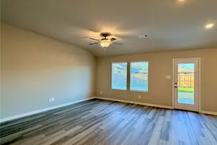 2209 Dunbar Dr, Sherman, TX 75092 - Photo 8