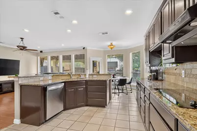 901 Brittany Drive, Lewisville, TX 75067 - Photo 12