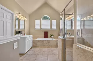 901 Brittany Dr, Lewisville, TX 75067 - Photo 24