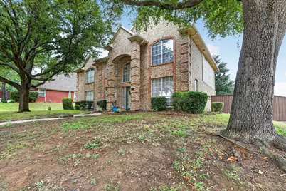 901 Brittany Drive, Lewisville, TX 75067 - Photo 2