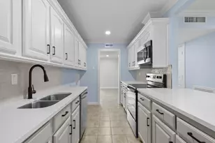2033 Lymington Rd, Carrollton, TX 75007 - Photo 8
