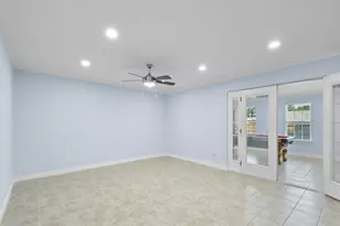 2033 Lymington Rd, Carrollton, TX 75007 - Photo 12