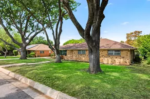 6248 Winifred Dr, Fort Worth, TX 76133 - Photo 4