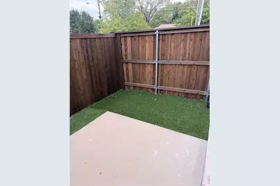 7306 Rubio Place, Dallas, TX 75235 - Photo 32