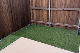 7306 Rubio Pl, Dallas, TX 75235 - Photo 32