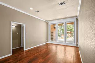 3122 Oakview Dr, Hurst, TX 76054 - Photo 4