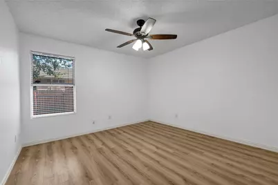 5132 Bedfordshire Drive, Fort Worth, TX 76135 - Photo 12
