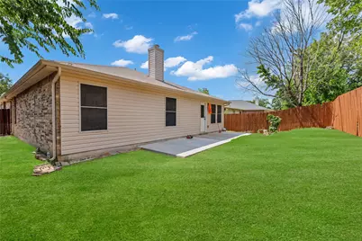 5132 Bedfordshire Drive, Fort Worth, TX 76135 - Photo 18