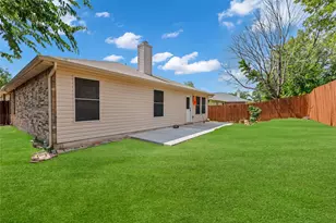 5132 Bedfordshire Dr, Fort Worth, TX 76135 - Photo 18