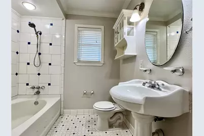 11220 Wyatt Street, Dallas, TX 75218 - Photo 8
