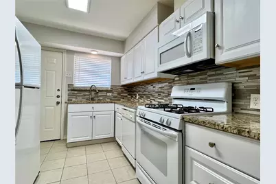 11220 Wyatt Street, Dallas, TX 75218 - Photo 6