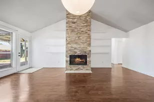 2417 Idlewood Dr, Garland, TX 75040 - Photo 6