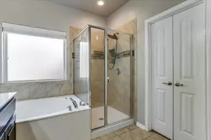 145 Hidden Creek Ct, Saginaw, TX 76131 - Photo 20