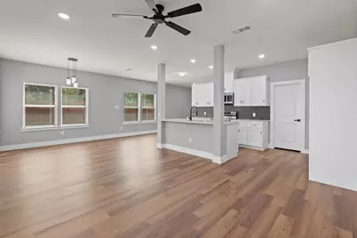 1427 Arizona Avenue, Fort Worth, TX 76104 - Photo 8