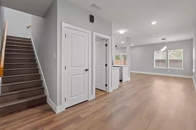 1427 Arizona Avenue, Fort Worth, TX 76104 - Photo 4