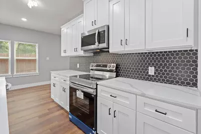 1427 Arizona Avenue, Fort Worth, TX 76104 - Photo 12