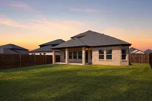 7601 Santolina Dr, Denton, TX 76226 - Photo 4