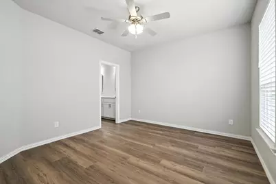 212 Wayside Court, Bedford, TX 76021 - Photo 12