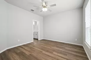 212 Wayside Ct, Bedford, TX 76021 - Photo 12