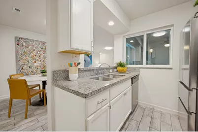 5140 Amesbury Drive #212, Dallas, TX 75206 - Photo 6