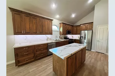 12917 Farmington Drive, Fort Worth, TX 76244 - Photo 4