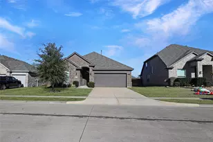 512 McCoy Dr, Van Alstyne, TX 75495 - Photo 4