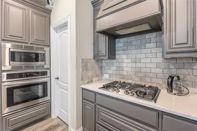 911 Royal Court, Mansfield, TX 76063 - Photo 12