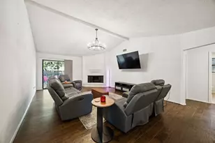 801 Whitehall Dr, Plano, TX 75023 - Photo 6
