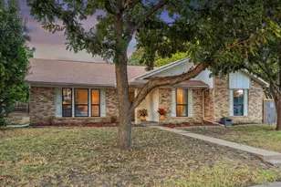 801 Whitehall Dr, Plano, TX 75023 - Photo 2
