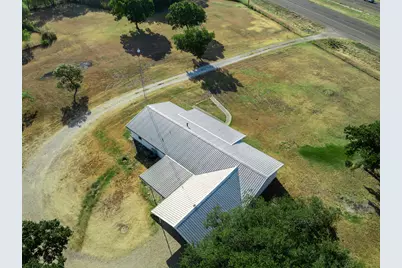 8707 E Highway 6, Riesel, TX 76682 - Photo 38
