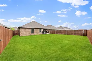 1111 Baldwin Ln, Ennis, TX 75119 - Photo 26