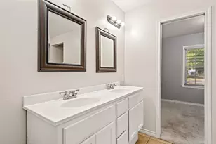 407 John Arden Dr, Waxahachie, TX 75165 - Photo 14