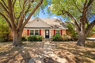 407 John Arden Dr, Waxahachie, TX 75165 - Photo 1