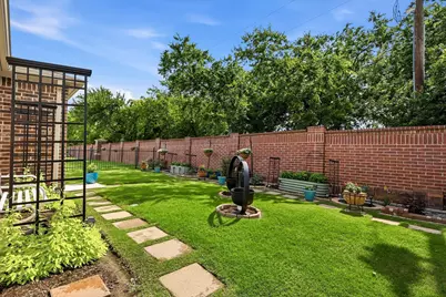 8915 Twin Pines Lane, Frisco, TX 75036 - Photo 32