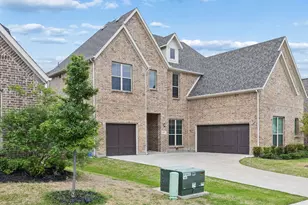 629 Singing Water Dr, Rockwall, TX 75087 - Photo 2