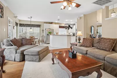 405 Royal Colonnade, Arlington, TX 76011 - Photo 8