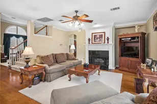 405 Royal Colonnade, Arlington, TX 76011 - Photo 6